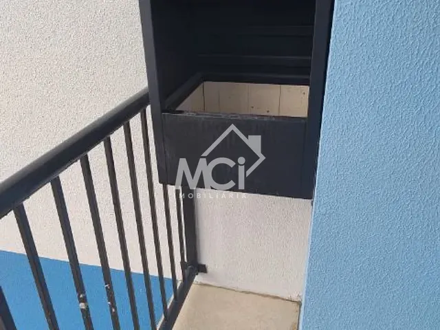 Apartamento 2 quartos e 1 banheiro, à venda, no bairro Três Vendas em Pelotas
