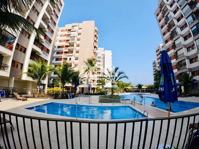 Apartamento com 61m² 2 quartos e 2 banheiros, à venda, no bairro Martim de Sá em Caraguatatuba