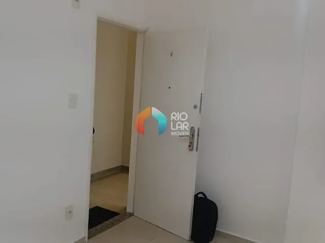 Apartamento com 38m² 1 quarto e 1 banheiro, à venda, no bairro Laranjeiras em Rio de Janeiro