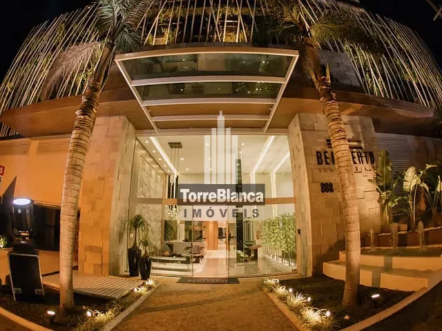 Apartamento com 294m² 4 quartos e 2 banheiros, à venda, no bairro Centro em Ponta Grossa