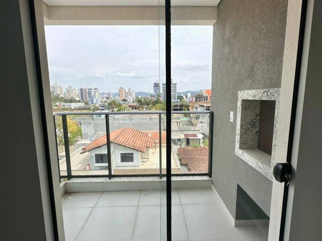 Apartamento com 93m² 2 quartos e 2 banheiros, à venda, no bairro São Francisco de Assis em Camboriú
