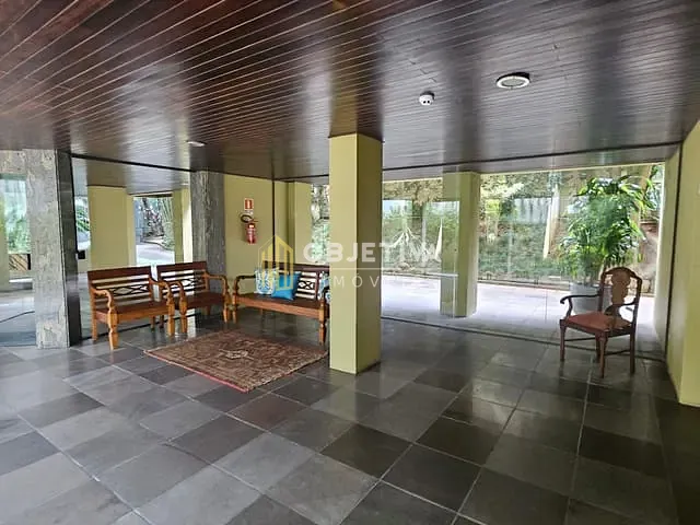 Apartamento 3 quartos e 2 banheiros, à venda, no bairro Menino Deus em Porto Alegre