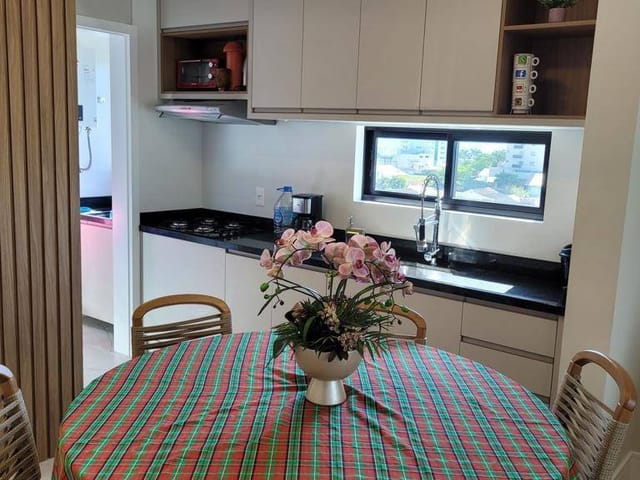 Apartamento com 77m² 2 quartos e 3 banheiros, à venda, no bairro Balneário Perequê em Porto Belo