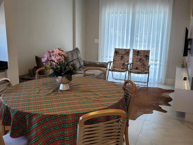 Apartamento com 77m² 2 quartos e 3 banheiros, à venda, no bairro Balneário Perequê em Porto Belo