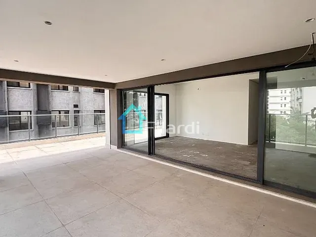 Apartamento 4 quartos e 4 banheiros, à venda, no bairro Pinheiros em São Paulo