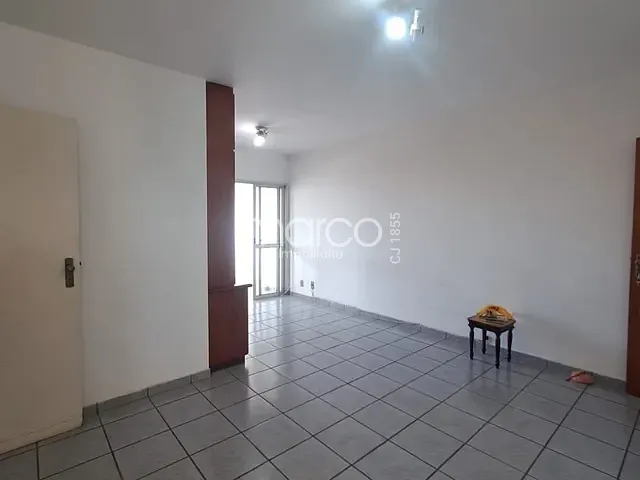 Apartamento 3 quartos e 3 banheiros, à venda, no bairro Setor Aeroporto em Goiânia
