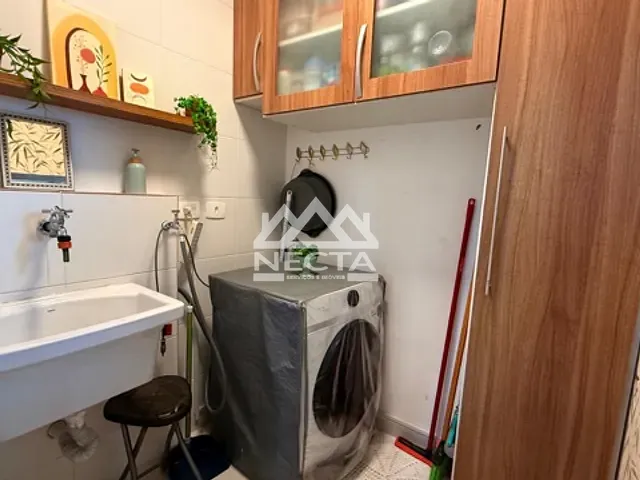 Apartamento 2 quartos e 1 banheiro, à venda, no bairro Indaiá em Caraguatatuba
