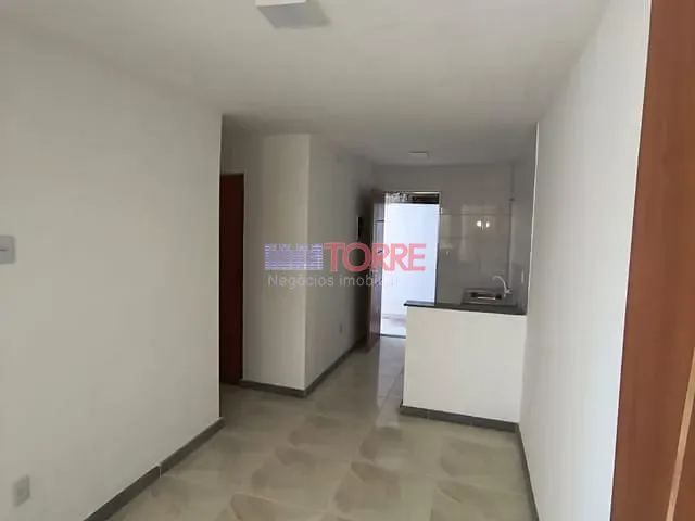 Apartamento 2 quartos e 1 banheiro, à venda, no bairro Jardim Savóia em Ilhéus