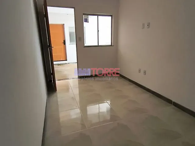 Apartamento 2 quartos e 1 banheiro, à venda, no bairro Jardim Savóia em Ilhéus