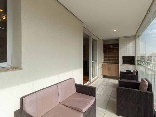 Apartamento com 143m² 4 quartos e 4 banheiros, à venda, no bairro Moema em São Paulo
