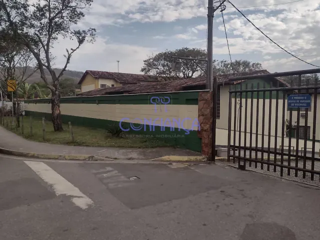 Apartamento 2 quartos e 1 banheiro, à venda, no bairro Cosmos em Rio de Janeiro