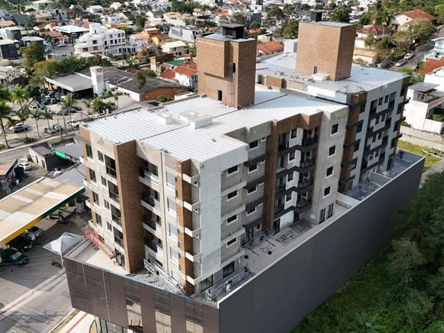 Apartamento com 78m² 3 quartos e 2 banheiros, à venda, no bairro Praia dos Amores em Balneário Camboriú