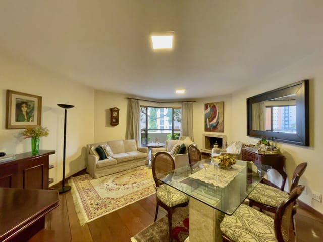 Apartamento com 142m² 4 quartos e 4 banheiros, à venda, no bairro Moema em São Paulo