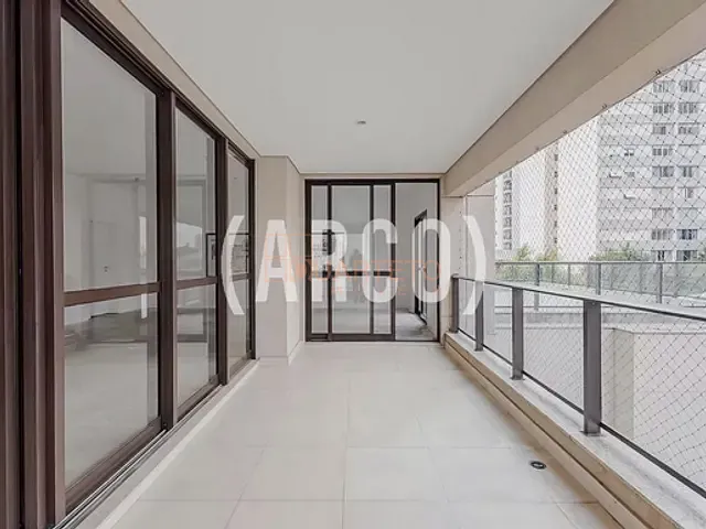 Apartamento 4 quartos e 4 banheiros, à venda, no bairro Sumaré em São Paulo