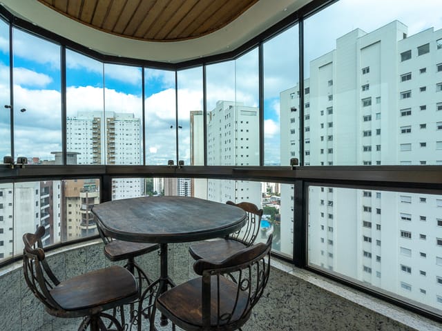 Apartamento com 164m² 3 quartos e 4 banheiros, à venda, no bairro Panamby em São Paulo