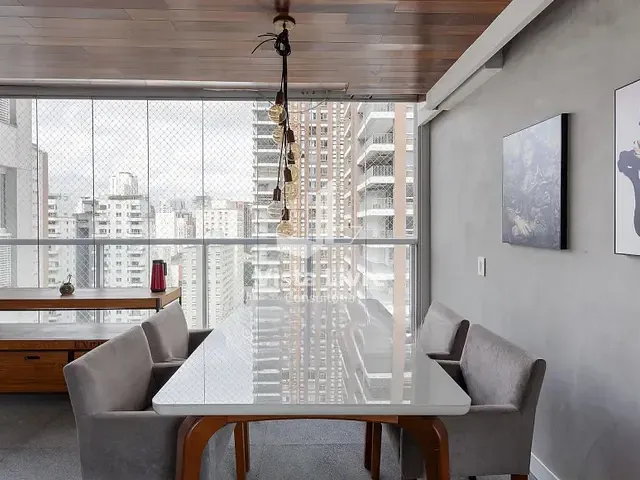 Apartamento com 150m² 2 quartos e 3 banheiros, à venda, no bairro Vila Nova Conceição em São Paulo