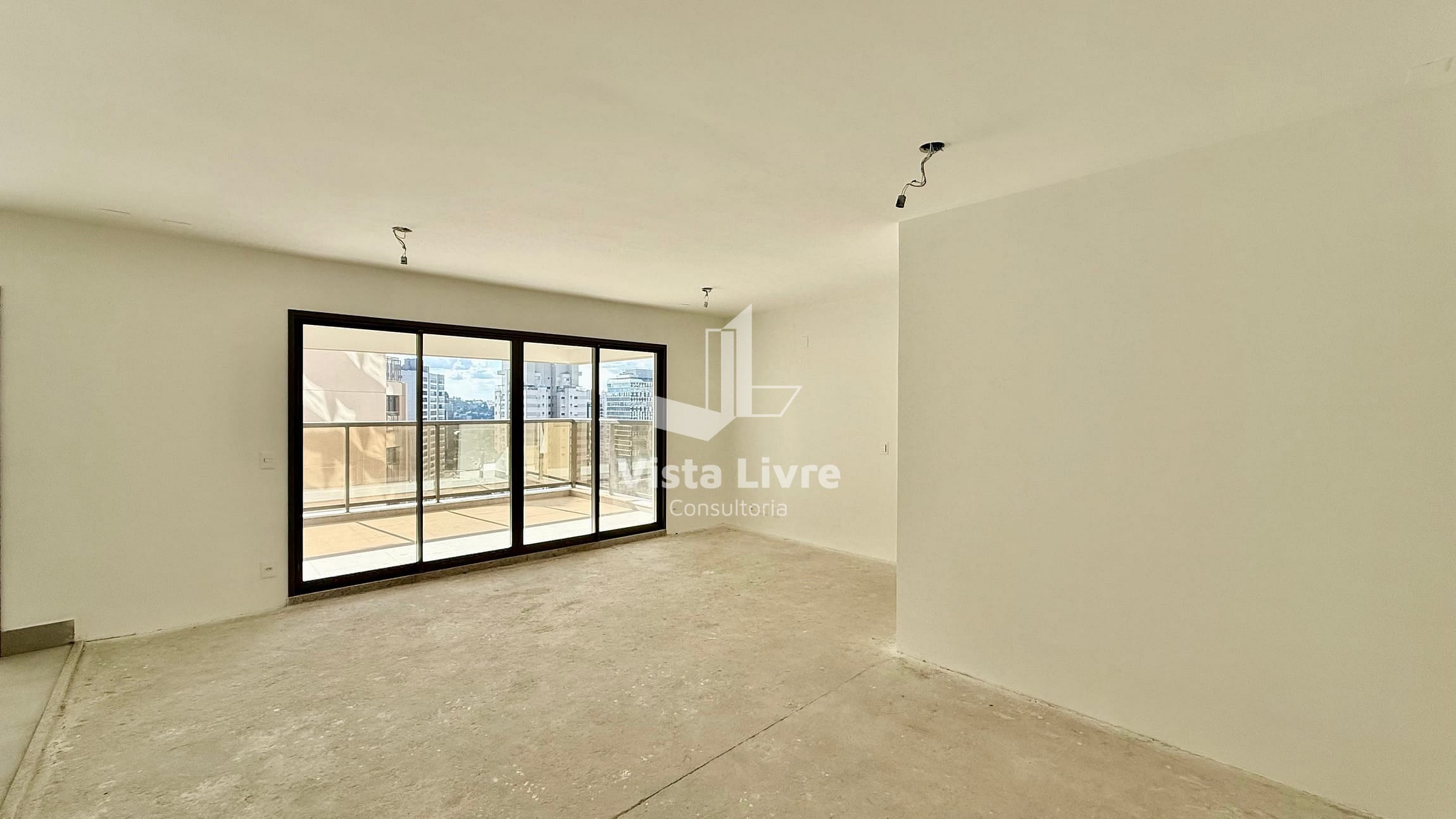Apartamento à venda com 2 quartos, 110m² - Foto 1
