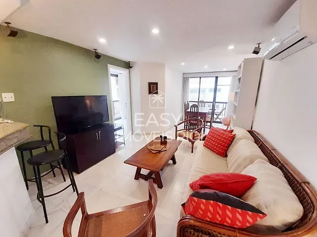 Apartamento com 82m² 2 quartos e 2 banheiros, para alugar, no bairro Ipanema em Rio de Janeiro