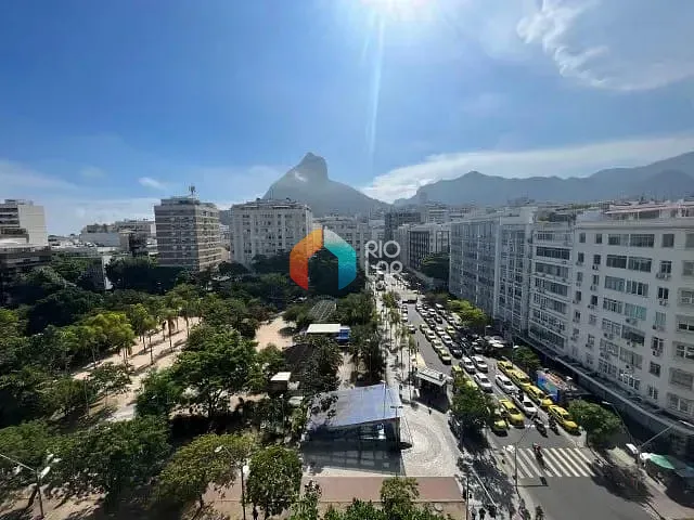Apartamento com 71m² 2 quartos e 2 banheiros, à venda, no bairro Leblon em Rio de Janeiro