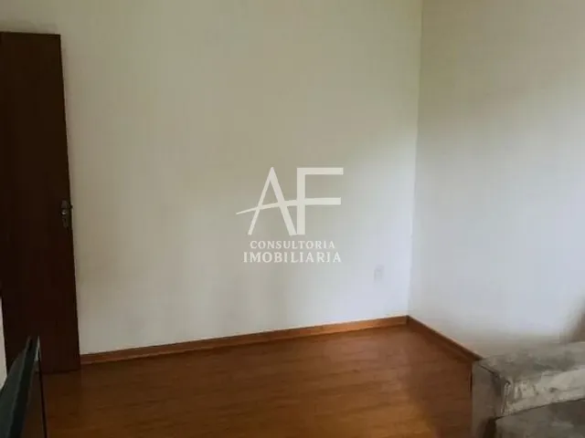 Apartamento com 58m² 2 quartos e 1 banheiro, à venda, no bairro Parque São Luís em Taubaté