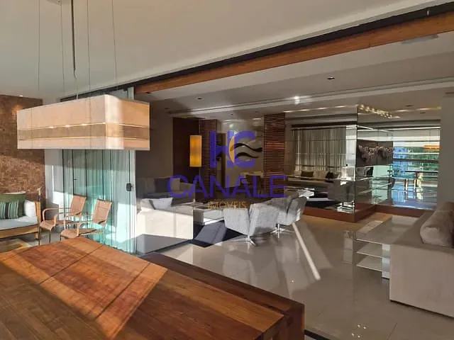 Apartamento com 233m² 3 quartos e 4 banheiros, à venda, no bairro Barra da Tijuca em Rio de Janeiro
