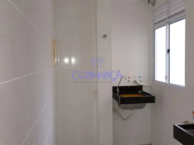 Apartamento 2 quartos e 1 banheiro, à venda, no bairro Guaratiba em Rio de Janeiro