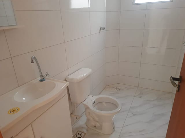 Apartamento 2 quartos e 1 banheiro, à venda, no bairro Residencial Pasin em Pindamonhangaba