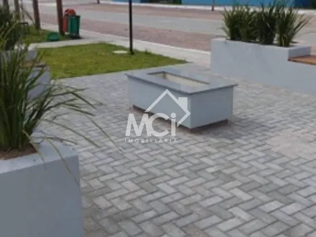Apartamento 2 quartos e 1 banheiro, à venda, no bairro Três Vendas em Pelotas