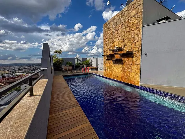 Apartamento com 300m² 3 quartos e 3 banheiros, à venda, no bairro Jardim Higienópolis em Londrina