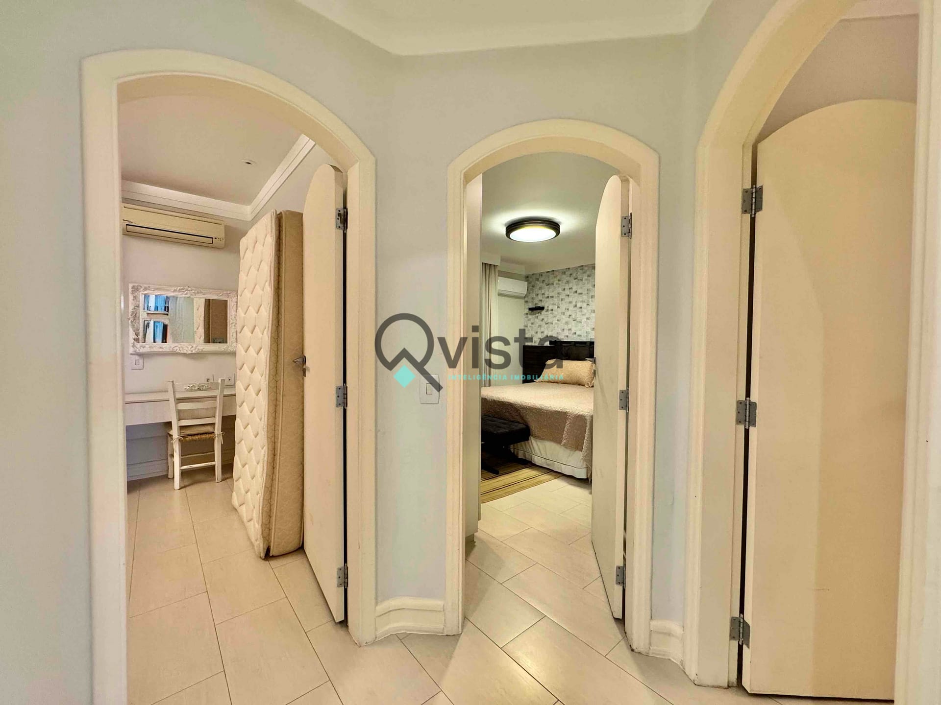 Apartamento à venda com 3 quartos, 152m² - Foto 11