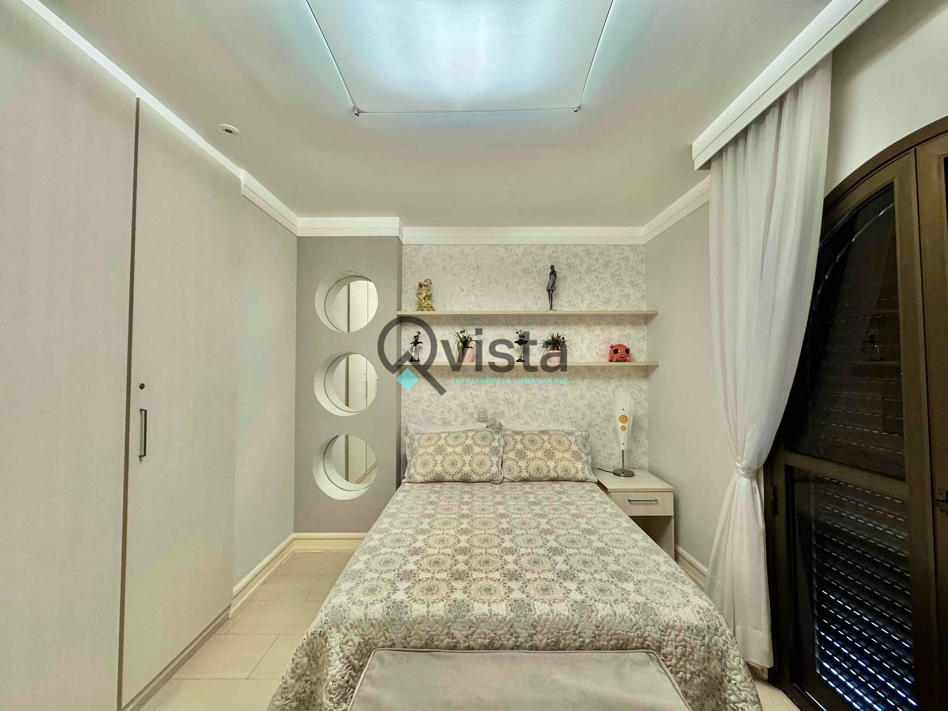 Apartamento à venda com 3 quartos, 152m² - Foto 19
