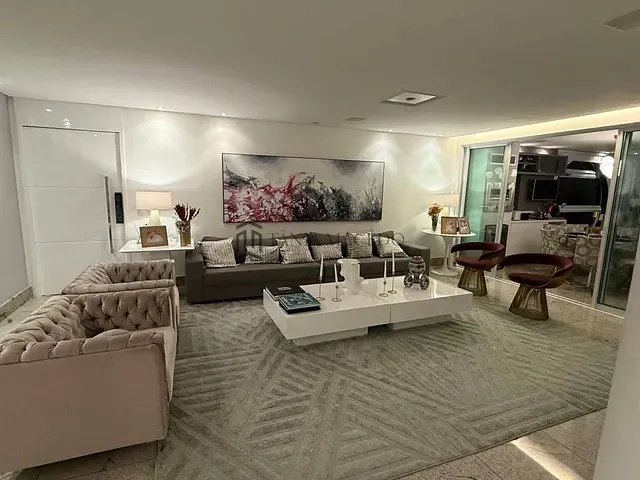 Apartamento 4 quartos e 5 banheiros, à venda, no bairro Casa Forte em Recife