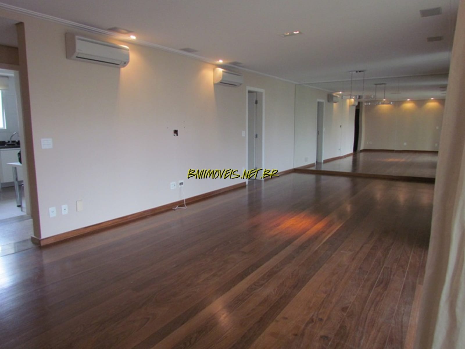 Apartamento, 4 quartos, 226 m² - Foto 2