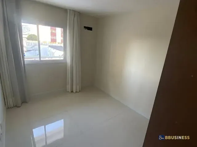 Apartamento 2 quartos e 2 banheiros, à venda, no bairro Centro em Campos dos Goytacazes