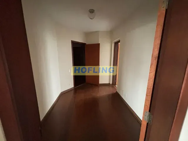 Apartamento 4 quartos e 5 banheiros, para alugar, no bairro Cidade Jardim em Rio Claro