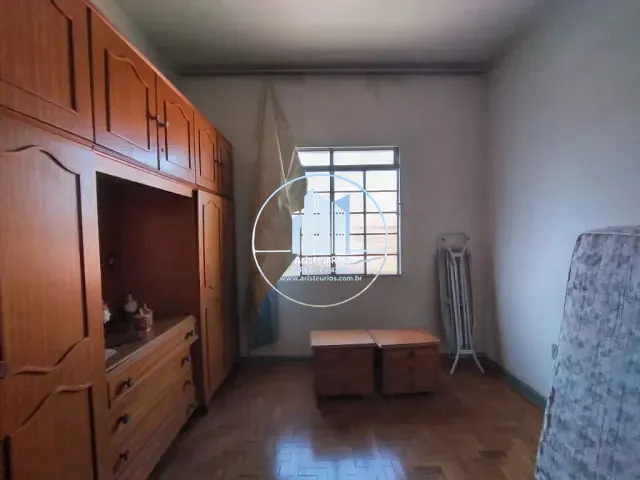Apartamento com 270m² 3 quartos e 2 banheiros, à venda, no bairro Centro em Pouso Alegre