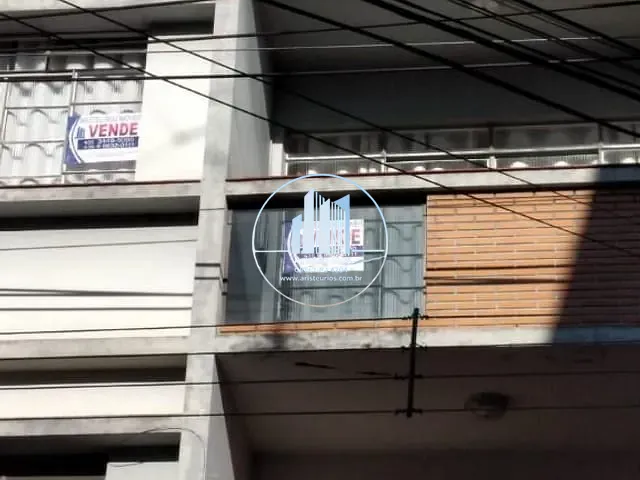 Apartamento com 270m² 3 quartos e 2 banheiros, à venda, no bairro Centro em Pouso Alegre