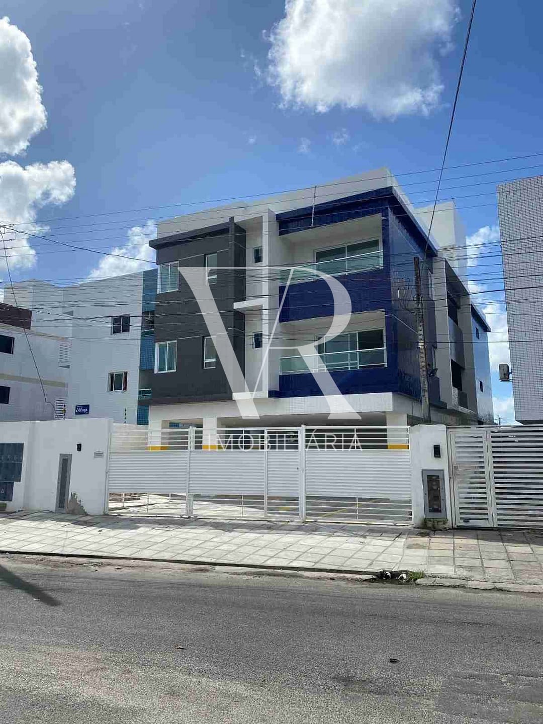 Apartamento à venda com 2 quartos, 55m² - Foto 1