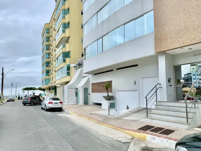 Apartamento com 287m² 3 quartos e 4 banheiros, à venda, no bairro Meia Praia em Itapema