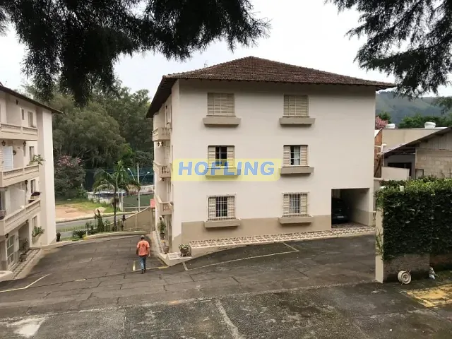 Apartamento à venda, no bairro Parque Vivaldi Leite Ribeiro em Poços de Caldas