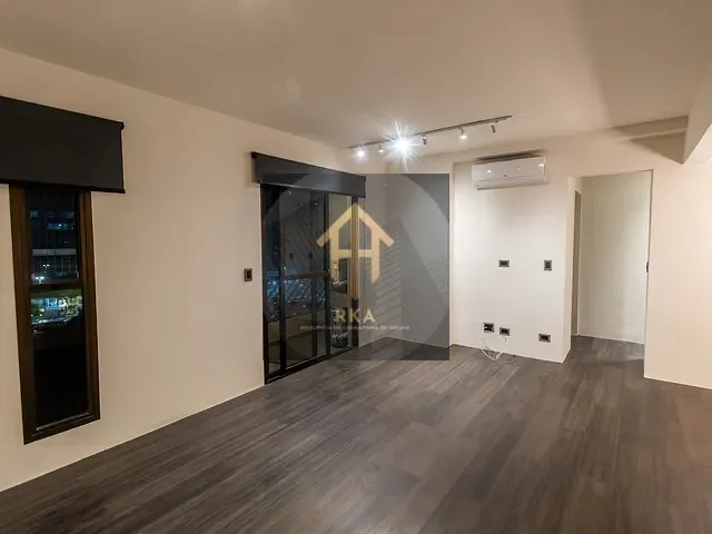 Apartamento 2 quartos e 2 banheiros, à venda, no bairro Vila Olímpia em São Paulo