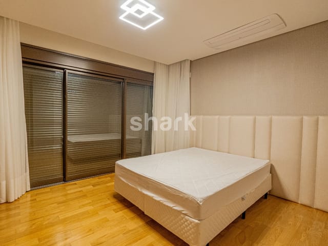 Apartamento com 228m² 3 quartos e 5 banheiros, à venda, no bairro Green Valley Alphaville em Barueri