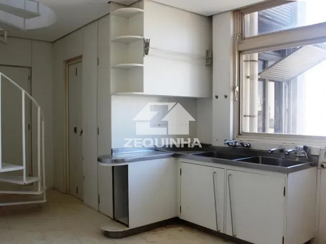 Apartamento com 642m² 4 quartos e 6 banheiros, à venda, no bairro Santa Cecilia em Sao Paulo