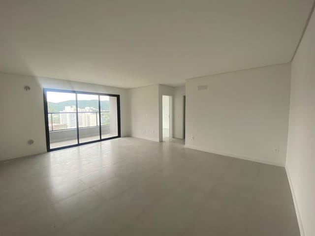 Apartamento com 84m² 2 quartos e 3 banheiros, à venda, no bairro Praia Brava de Itajaí em Itajaí