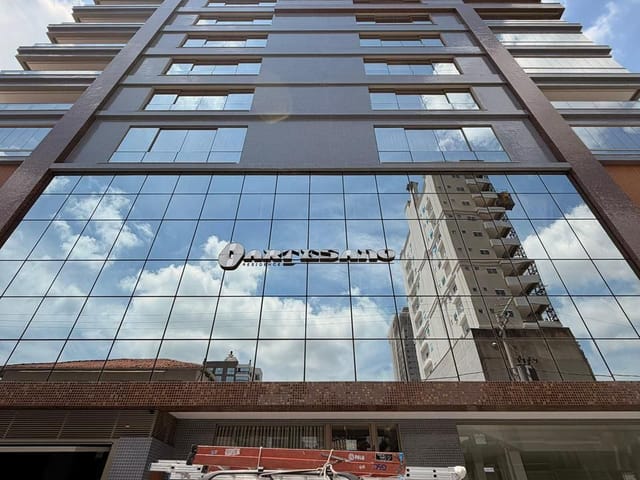 Apartamento com 135m² 3 quartos e 4 banheiros, à venda, no bairro Meia Praia em Itapema