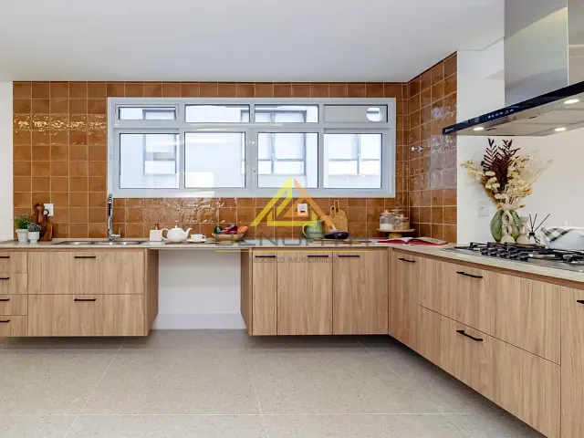 Apartamento com 230m² 3 quartos e 2 banheiros, à venda, no bairro Higienópolis em São Paulo