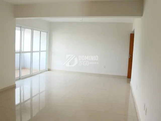 Apartamento com 148m² 3 quartos e 4 banheiros, à venda, no bairro São Benedito em Uberaba