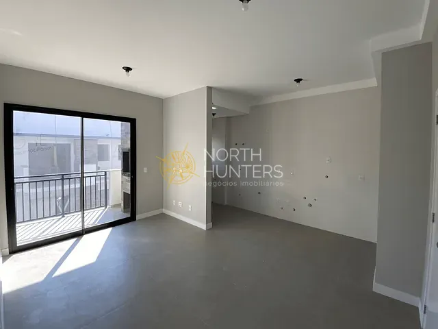 Apartamento com 65m² 2 quartos e 2 banheiros, à venda, no bairro Cachoeira do Bom Jesus em Florianópolis