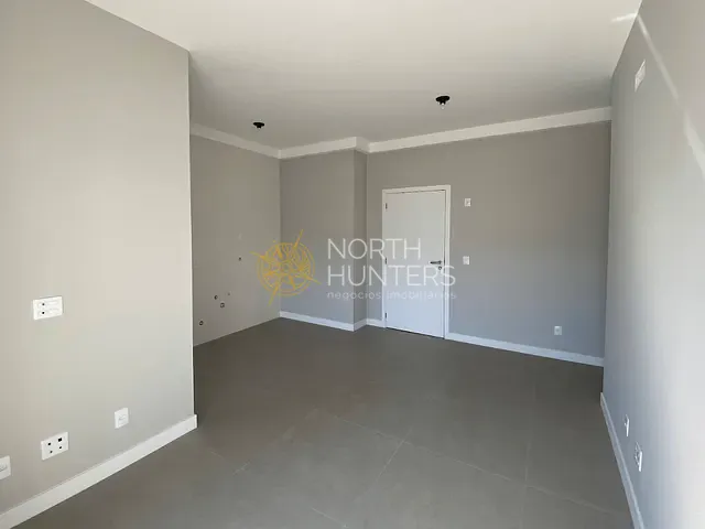 Apartamento com 65m² 2 quartos e 2 banheiros, à venda, no bairro Cachoeira do Bom Jesus em Florianópolis