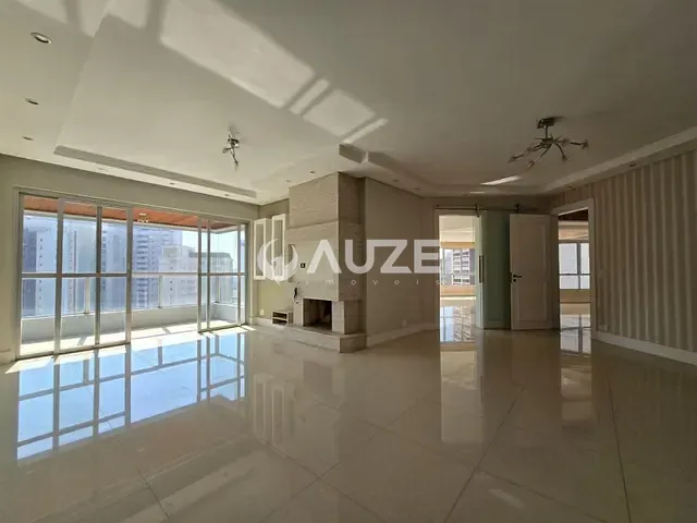 Apartamento com 284m² 4 quartos e 5 banheiros, à venda, no bairro Batel em Curitiba